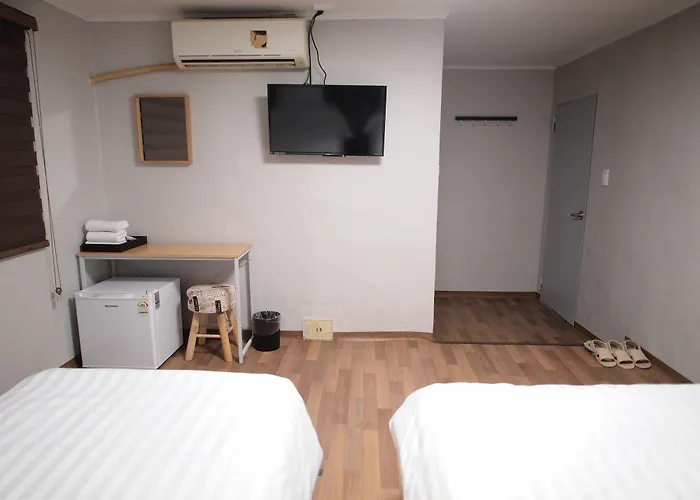 Gaon Sinchon 2*